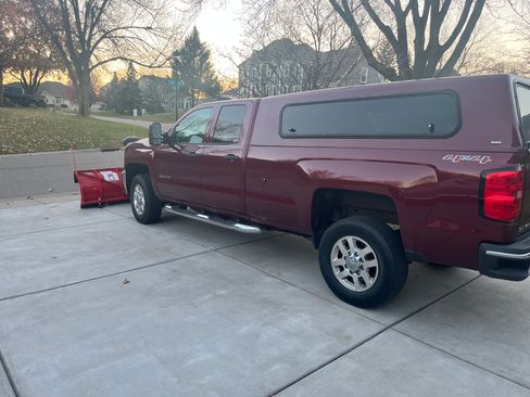 Used 2015 Chevrolet Silverado 3500 LT w/ LT Convenience Package image 2