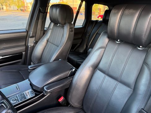 Used 2014 Land Rover Range Rover Supercharged AWD/4WD image 9