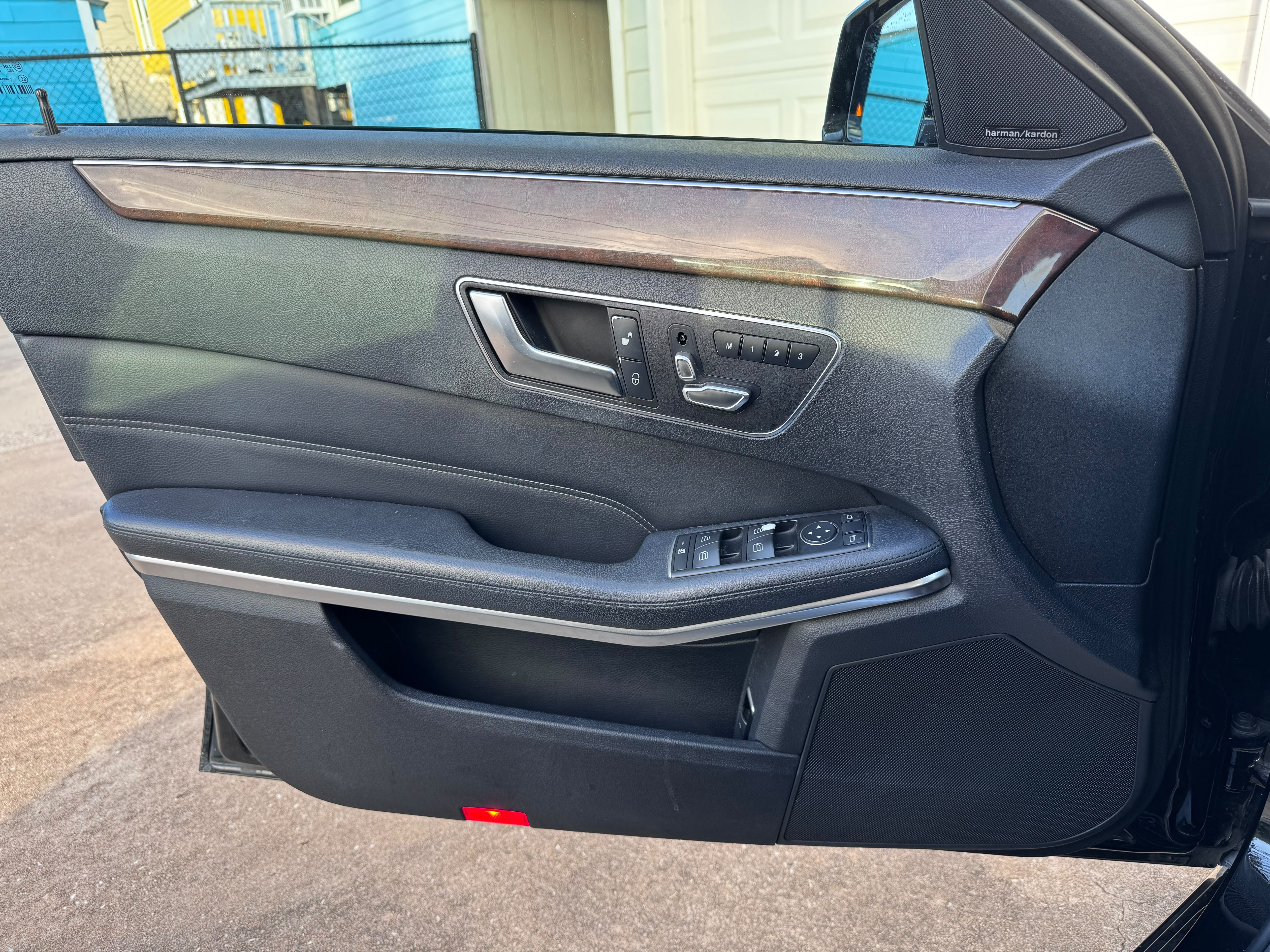 Used 2014 Mercedes-Benz E 350 Sedan image 9
