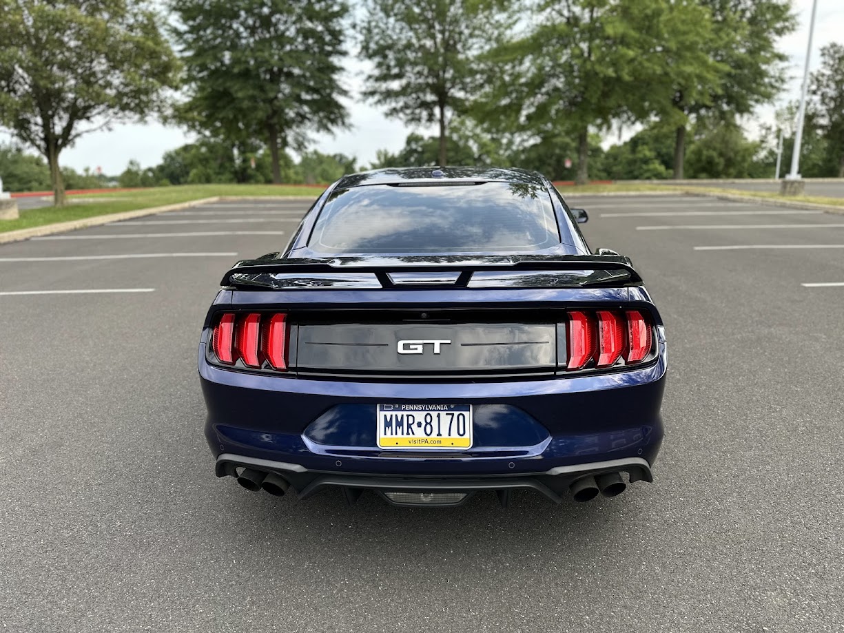 Used 2019 Ford Mustang GT Premium w/ GT Performance Package RWD image 5