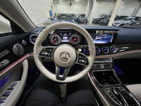 Used 2019 Mercedes-Benz E 450 Cabriolet image 16