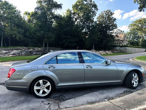 Used 2010 Mercedes-Benz S 550 image 6