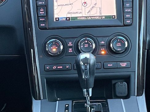 Used 2010 MAZDA CX-9 Grand Touring w/ Moonroof & Bose Audio Pkg image 14