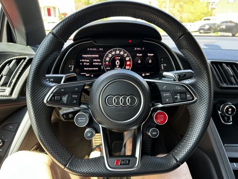 Used 2018 Audi R8 V10 plus image 21