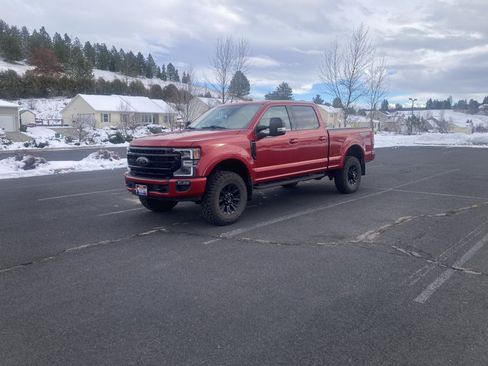 Used 2022 Ford F250 Lariat w/ Tremor Off-Road Package image 2