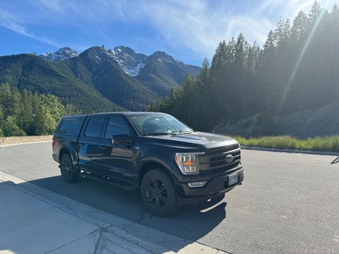 Used 2023 Ford F150 Lariat image 21