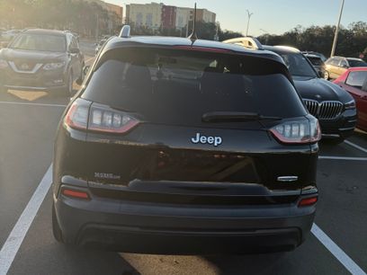 Used 2019 Jeep Cherokee Latitude w/ Cold Weather Group