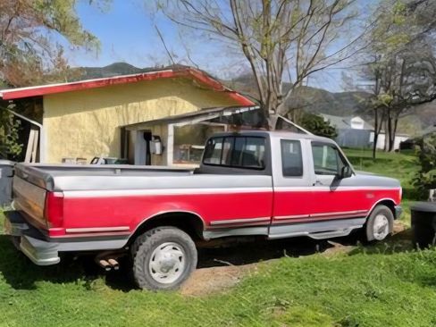Used 1995 Ford F250 2WD SuperCab image 2