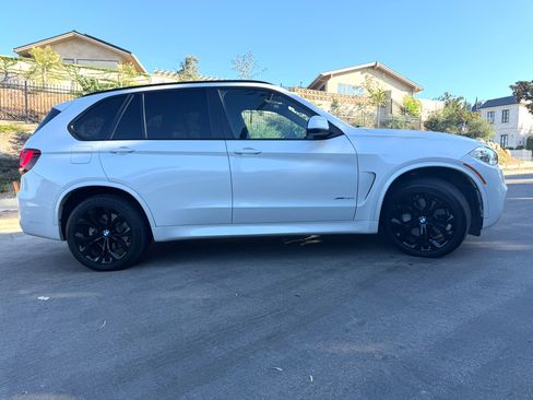 Used 2014 BMW X5 xDrive50i AWD/4WD image 6