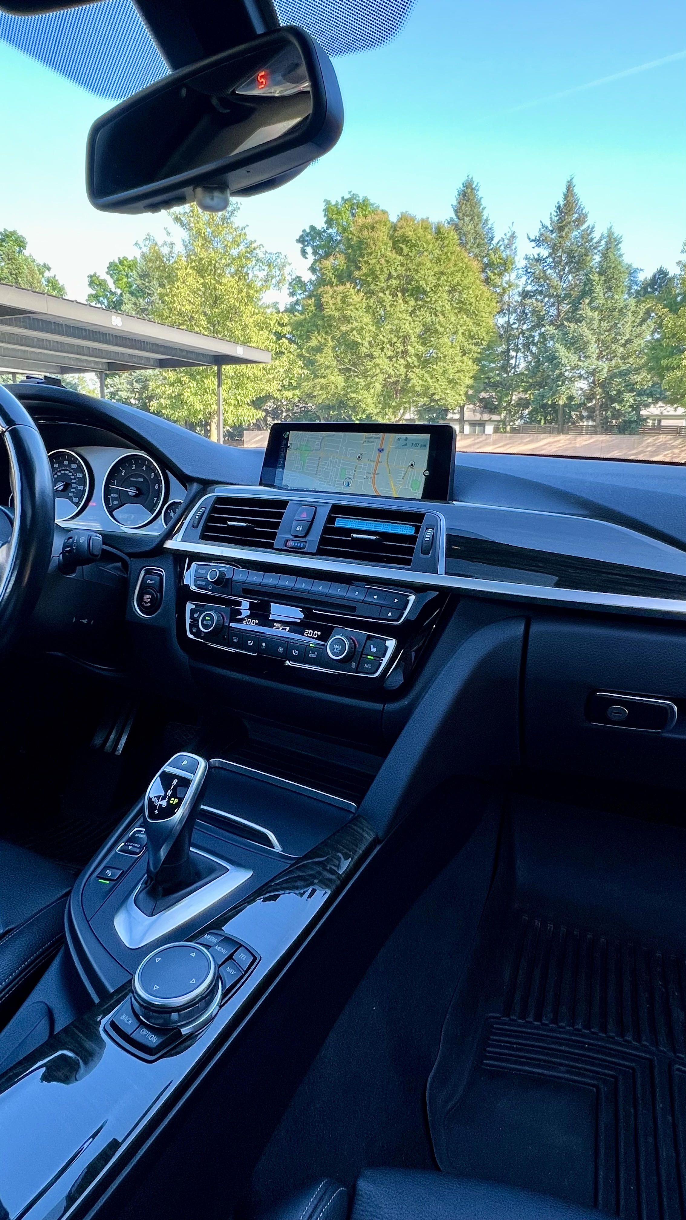 Used 2016 BMW 328i xDrive Sedan AWD/4WD image 24