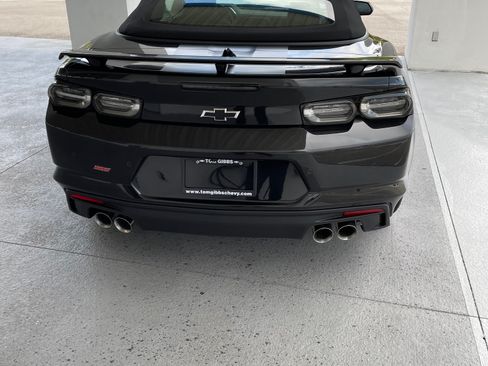 Used 2024 Chevrolet Camaro SS RWD image 5