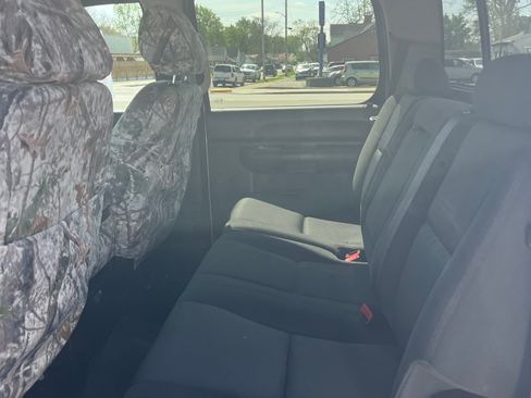 Used 2013 GMC Sierra 1500 SLE w/ Power Tech Package image 9