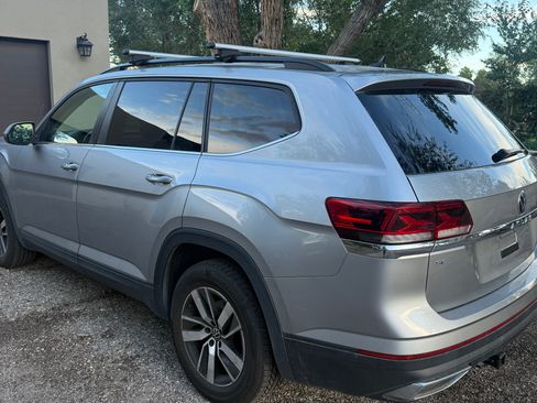 Used 2021 Volkswagen Atlas SE image 6