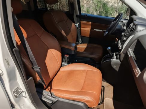 Used 2017 Jeep Compass High Altitude image 5