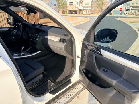 Used 2012 BMW X3 xDrive28i image 12