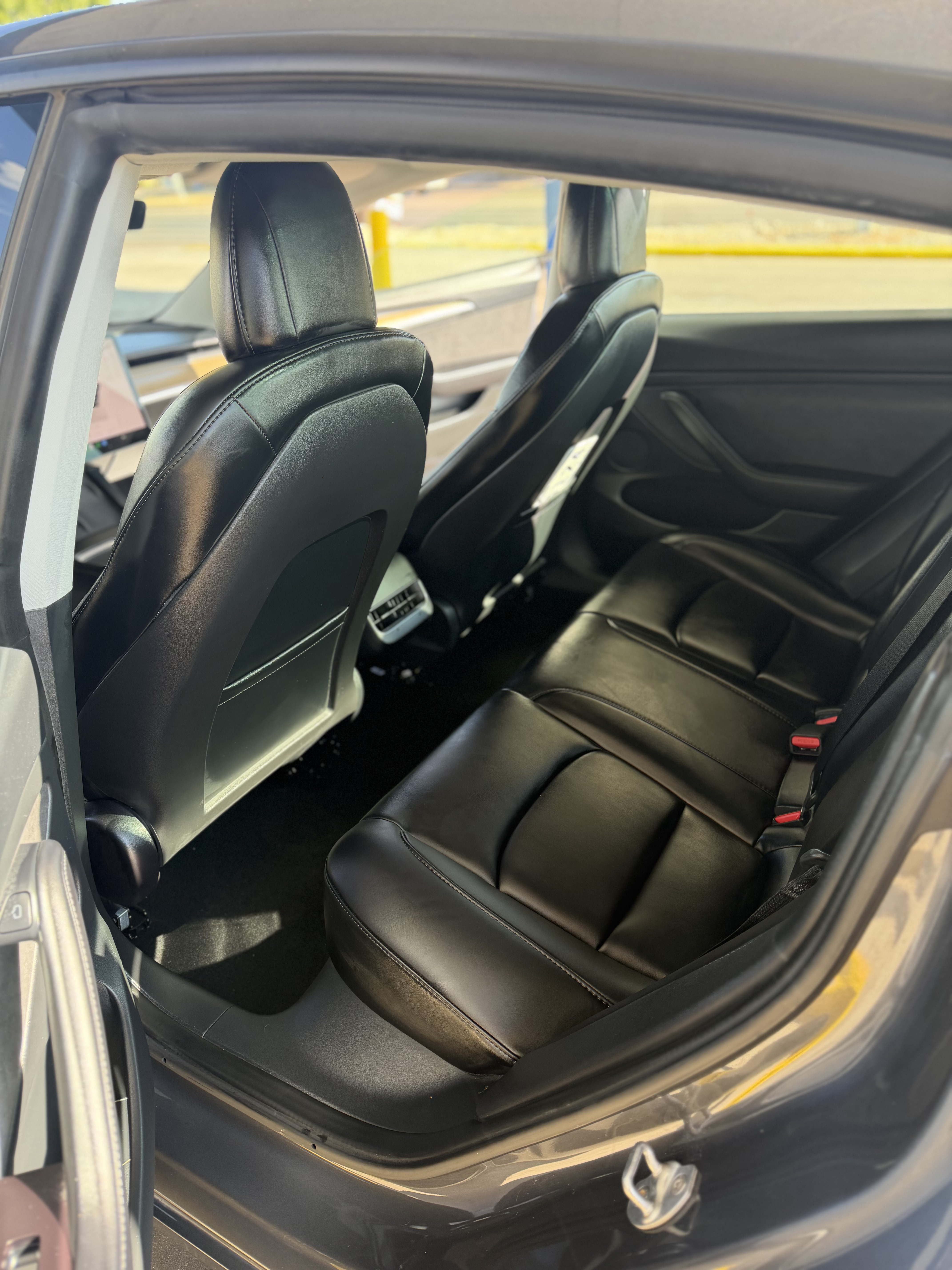 Used 2023 Tesla Model 3 Standard Range RWD image 16
