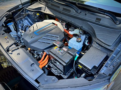 Used 2023 Hyundai Kona SEL w/ Cargo Package image 17