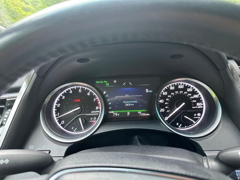 Used 2018 Toyota Camry XLE w/ Audio Package FWD image 4