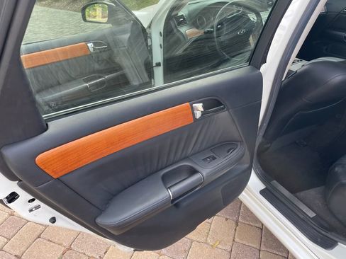 Used 2006 INFINITI M35 w/ (J01) Journey Pkg image 14