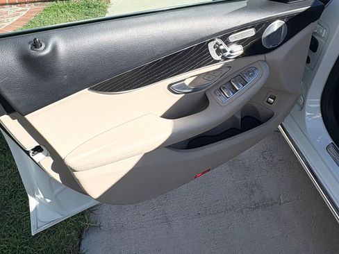 Used 2017 Mercedes-Benz C 300 Sedan image 17