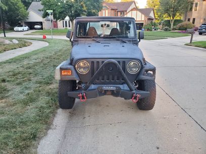 Used 2000 Jeep Wrangler SE