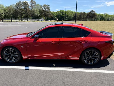 Used 2021 Lexus IS 350 F Sport RWD image 11