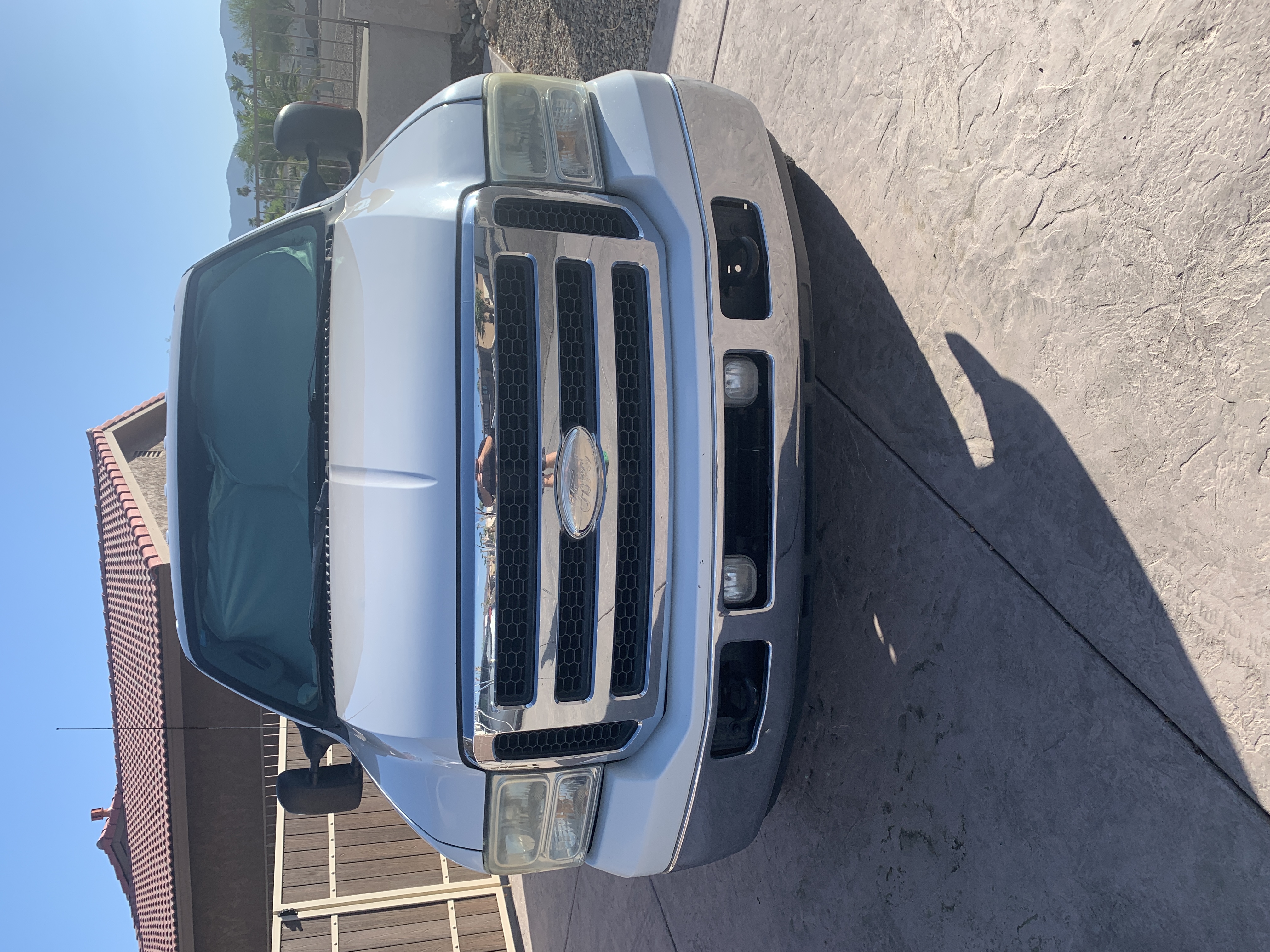 Used 2005 Ford F250 XLT RWD image 1