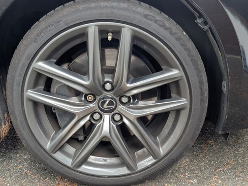 Used 2018 Lexus IS 300 F Sport w/ F Sport Package image 14