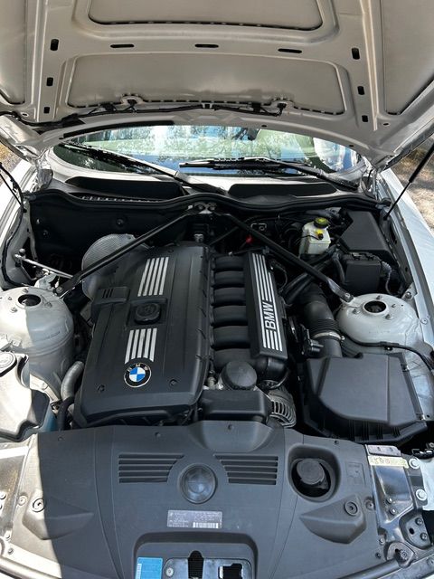 Used 2008 BMW Z4 3.0si RWD image 12