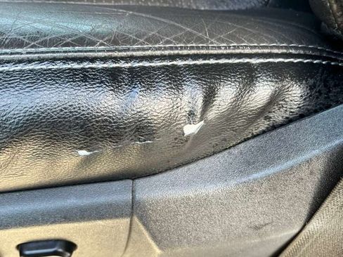 Used 2016 Ford F350 Lariat w/ Lariat Interior Package image 18