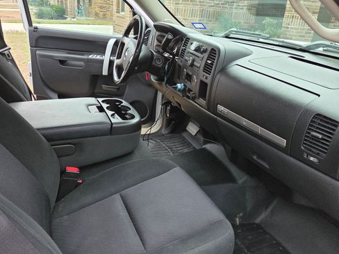 Used 2013 Chevrolet Silverado 1500 LT image 9