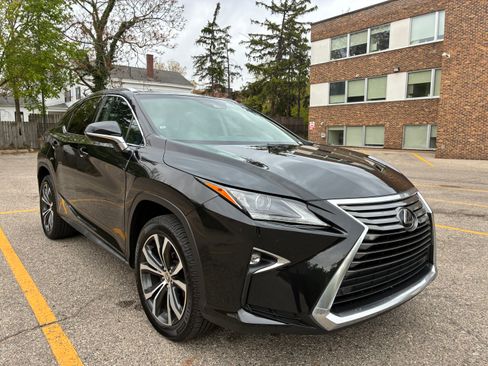 Used 2017 Lexus RX 350 AWD w/ Premium Package image 2
