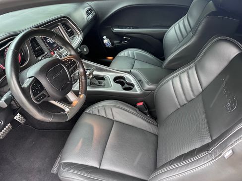 Used 2020 Dodge Challenger SRT Hellcat Redeye image 14
