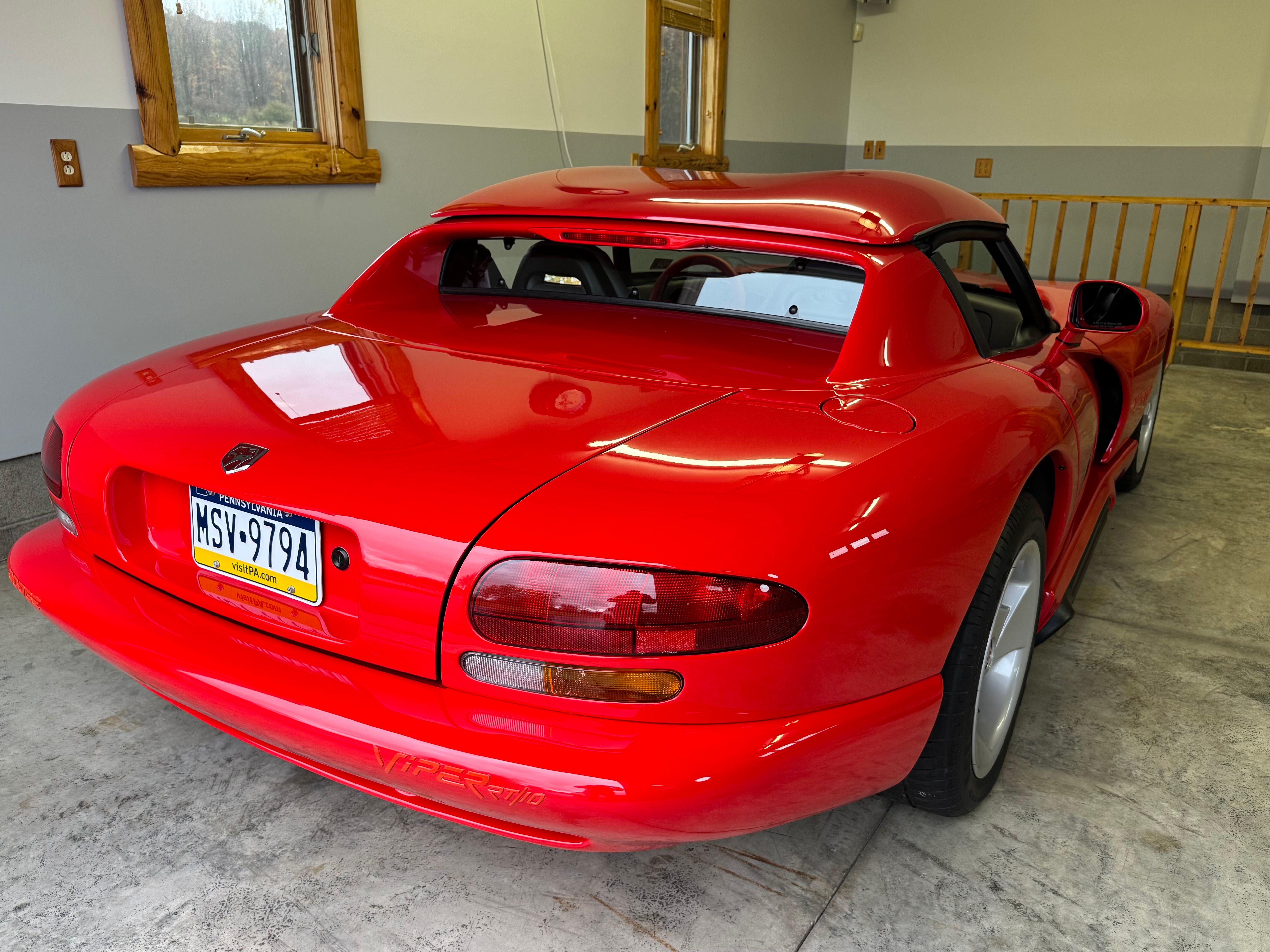 Used 1994 Dodge Viper RT/10 RWD image 13
