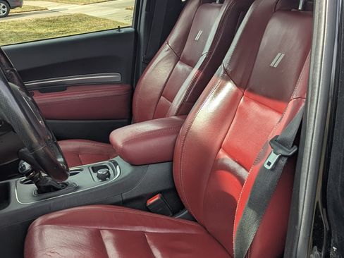 Used 2019 Dodge Durango R/T w/ Blacktop Package AWD/4WD image 9