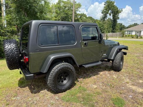 Used 2006 Jeep Wrangler Unlimited AWD/4WD image 12
