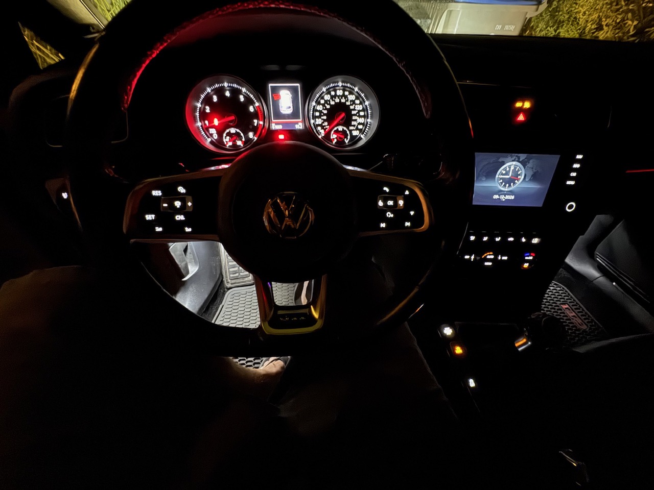 Used 2017 Volkswagen GTI Autobahn FWD image 16