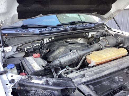 Used 2017 Ford F150 Limited w/ Trailer Tow Package image 6