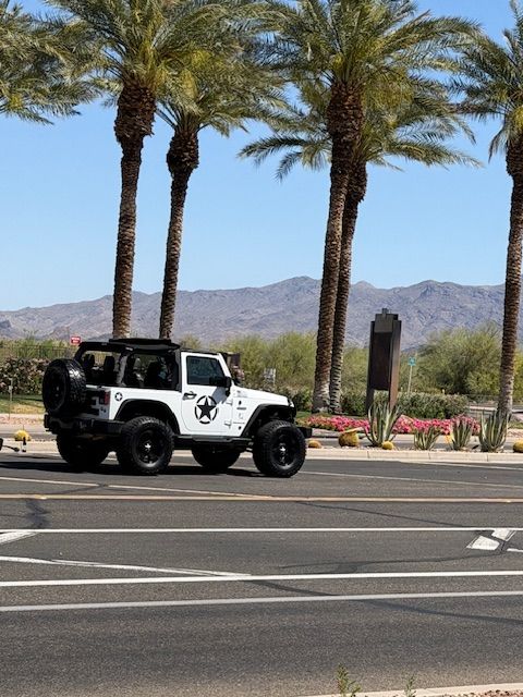 Used 2017 Jeep Wrangler Sport AWD/4WD image 6