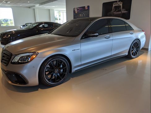 Used 2018 Mercedes-Benz S 65 AMG Sedan image 4