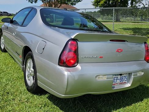 Used 2005 Chevrolet Monte Carlo LT w/ Preferred Equipment Group image 8