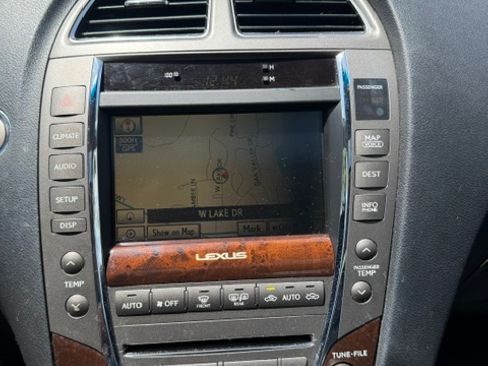 Used 2011 Lexus ES 350 FWD image 12