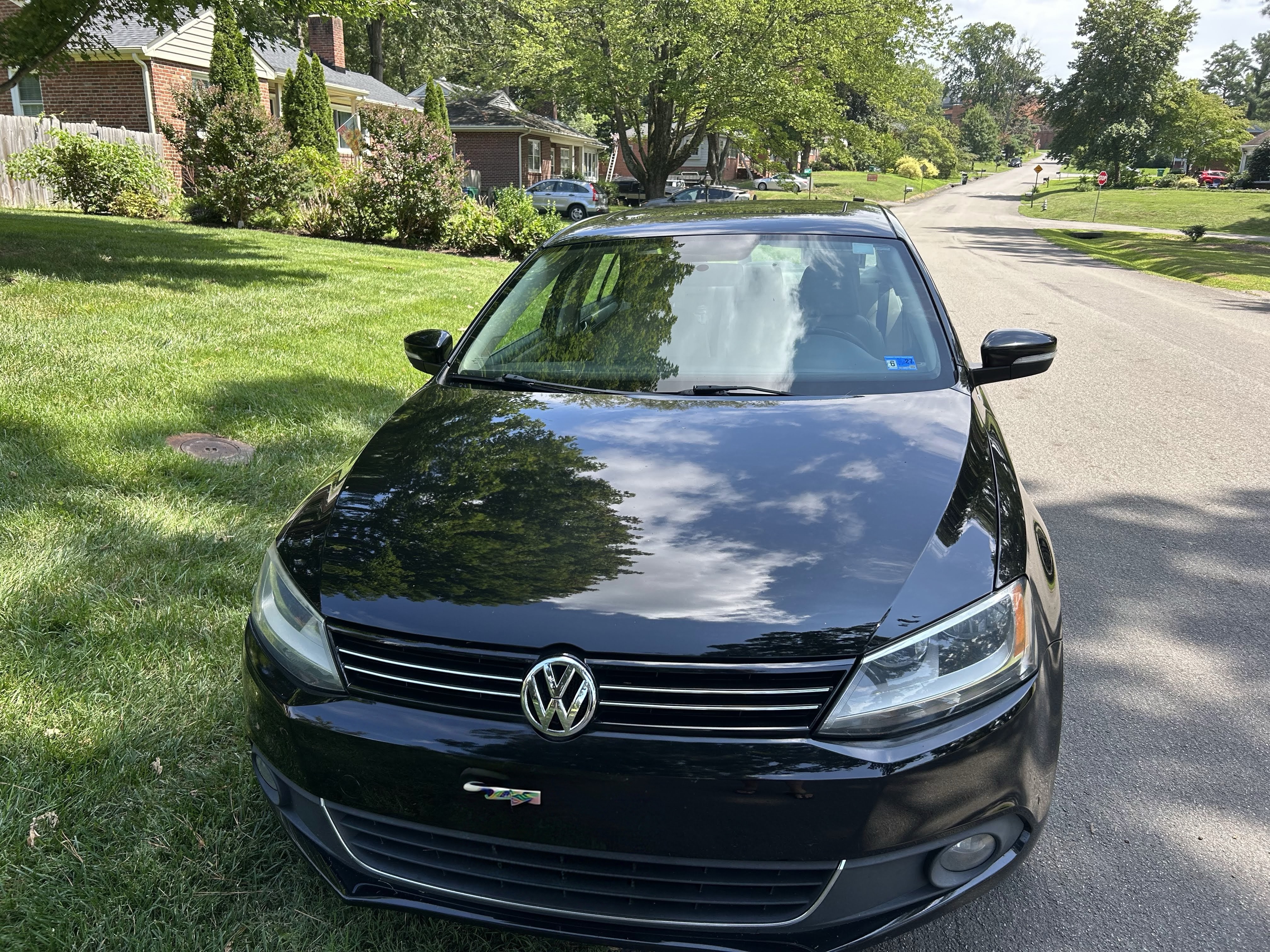 Used 2011 Volkswagen Jetta SEL FWD image 13