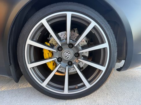 Used 2013 Porsche 911 GT3 RS image 27