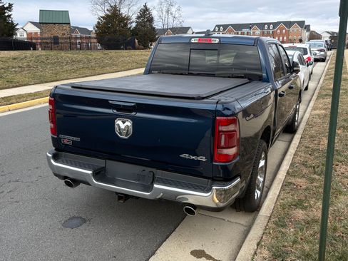 Used 2021 RAM 1500 Big Horn image 4