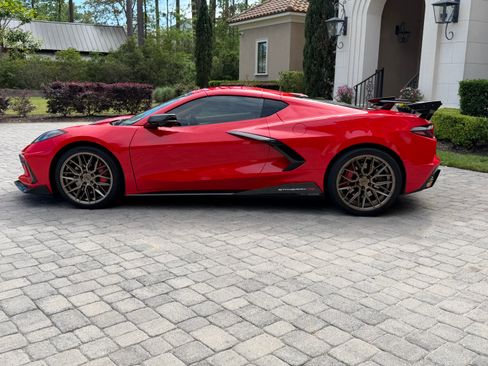 Used 2020 Chevrolet Corvette Stingray Premium Cpe w/ 3LT Preferred Equipment Group image 30