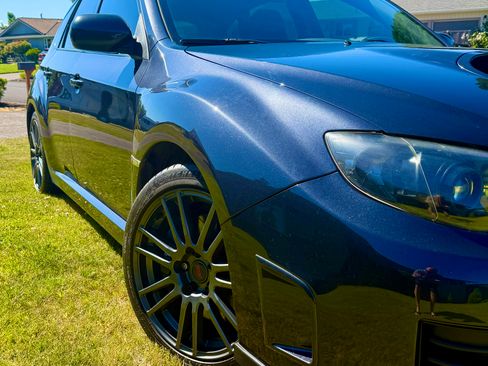 Used 2010 Subaru Impreza WRX STI AWD/4WD image 12