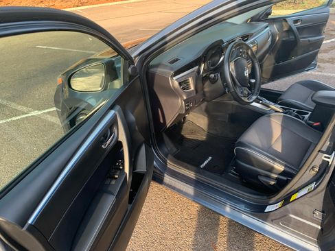 Used 2016 Toyota Corolla S image 11