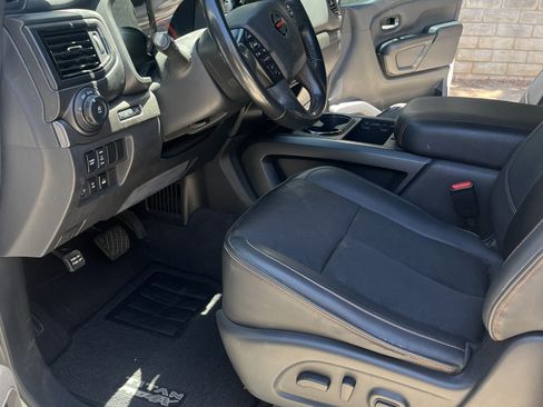 Used 2021 Nissan Titan PRO-4X w/ Off Road Protection Package AWD/4WD image 19