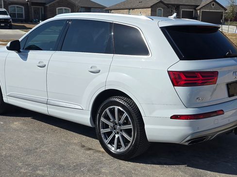 Used 2019 Audi Q7 3.0T Premium Plus w/ Premium Plus Package image 2